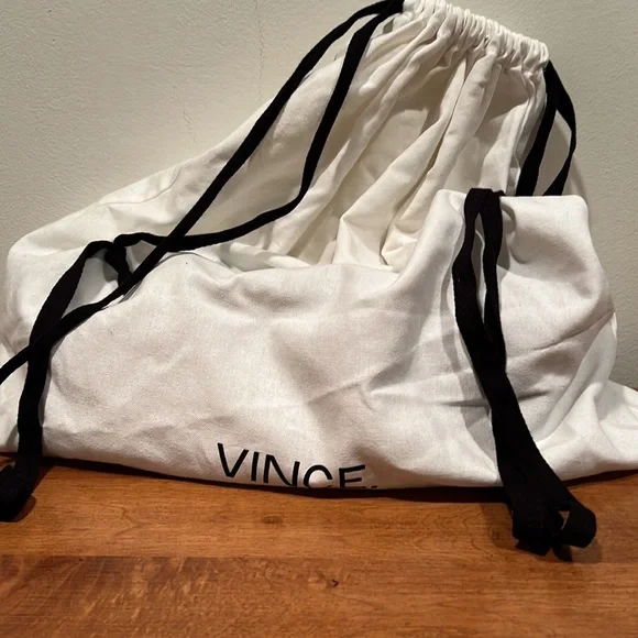 Vince Signature Leather Tote Bag NWOT